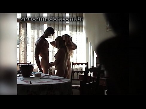 ❤️ Seksualni prijatelji pozivaju divovskog muškarca i trojku s njim Prekrasni porno u pornografiji hr.tubsexer-porn.ru ❤