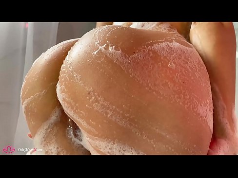 ❤️ Brineta masturbira macu vibratorom do intenzivnog orgazma pod tušem Prekrasni porno u pornografiji hr.tubsexer-porn.ru ❤